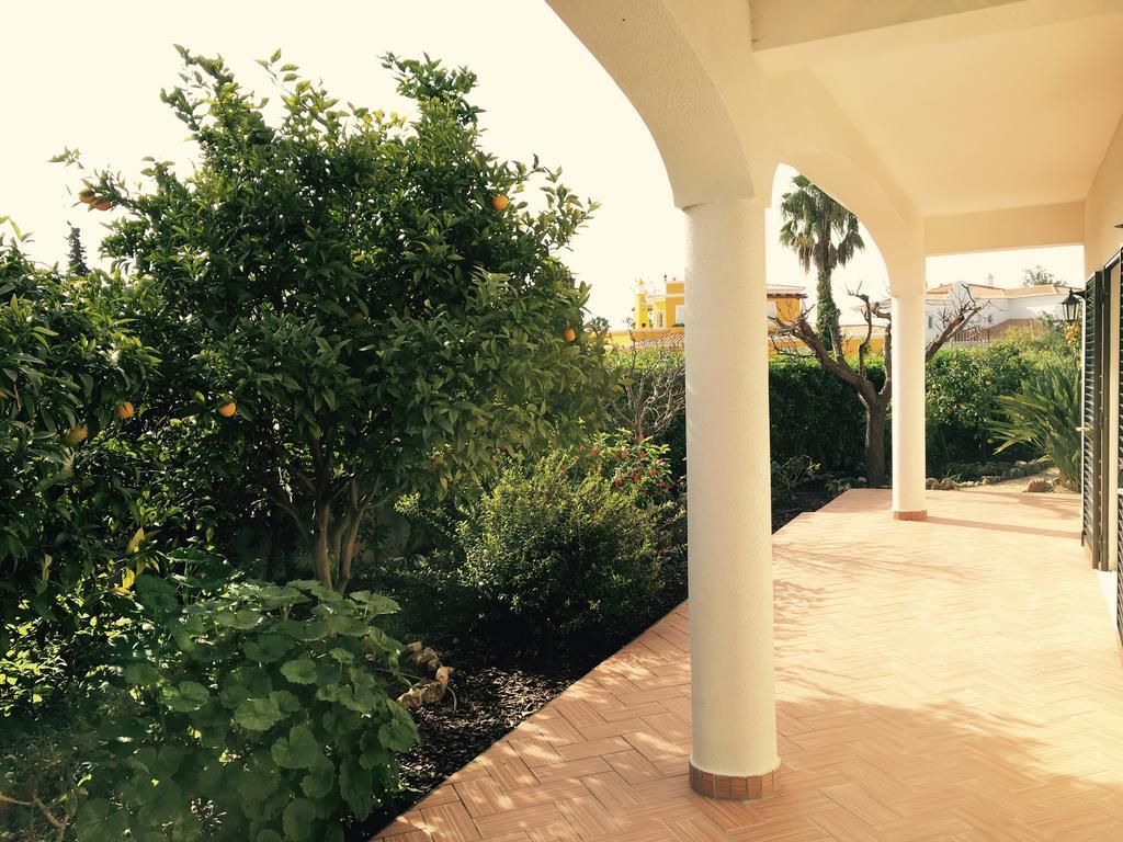 Villa Vilamar Porches  Bilik gambar