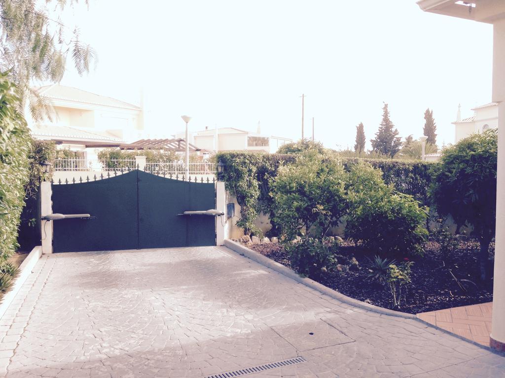 Villa Vilamar Porches  Bilik gambar
